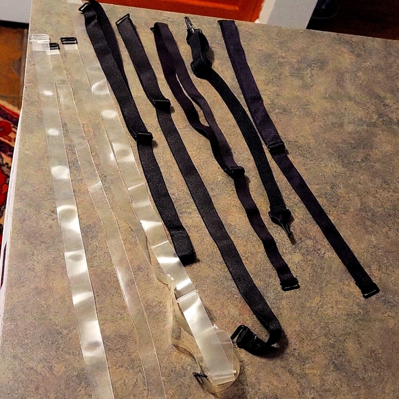 Bundle of bra straps. - Picture 1 of 4